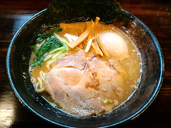 ���ʂ�[�߂�