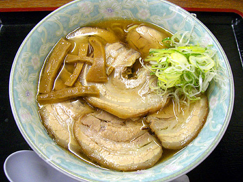 �`���[�V���[����