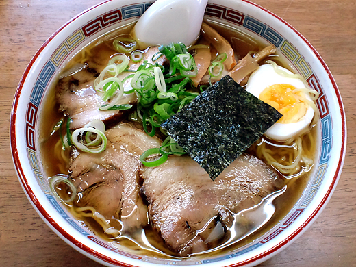 �`���[�V���[����