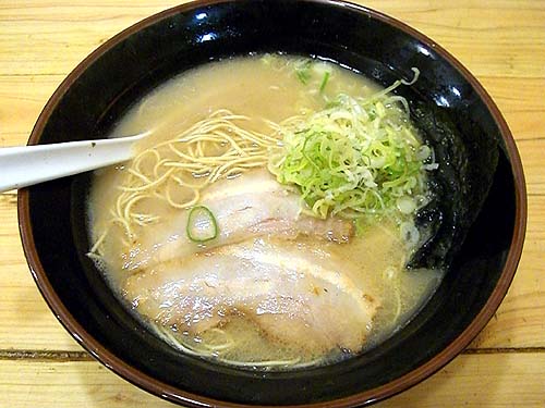 ���[����