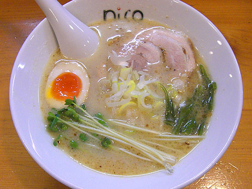 �{�����@��